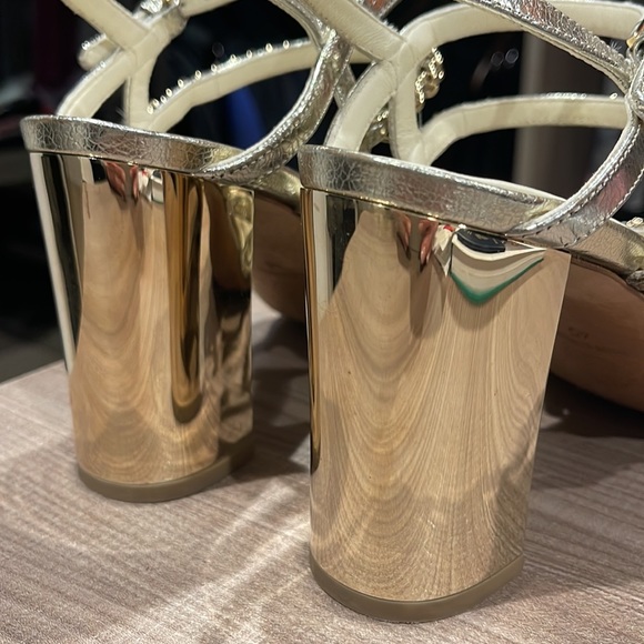 Chanel sandals - Picture 4 of 5